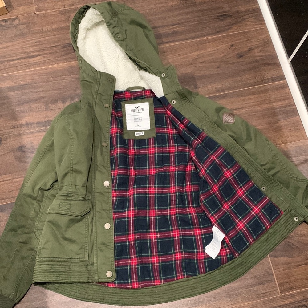 Hollister winter coat